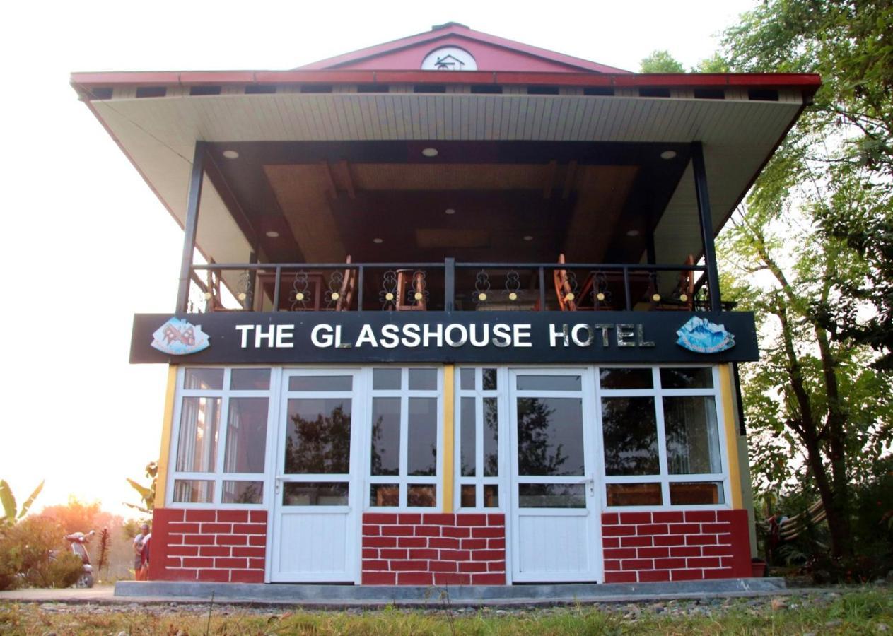 The Glasshouse Hotel Kawasoti Exterior foto